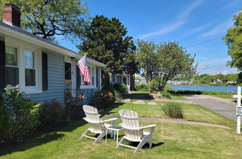 Falmouth, MA 02536,5 Boston St