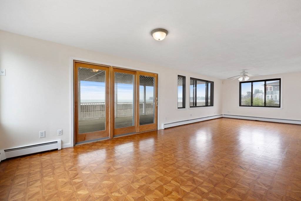 Revere, MA 02151,8 Pebble Ave #2