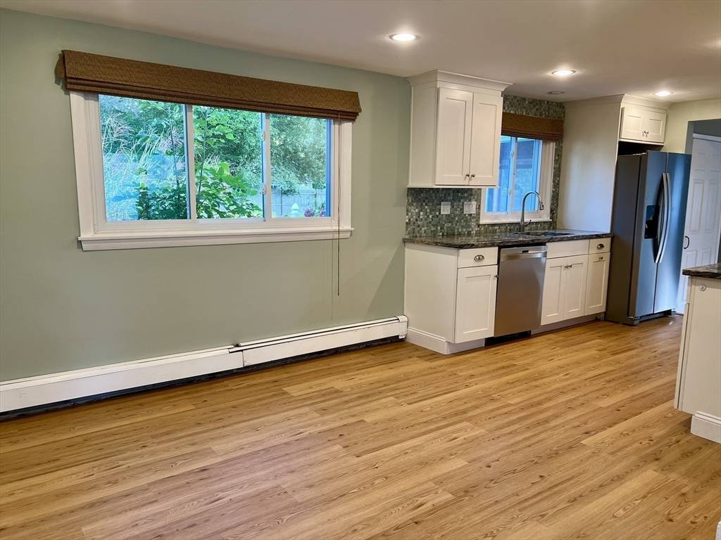 Natick, MA 01760,30 Elwin Rd #-