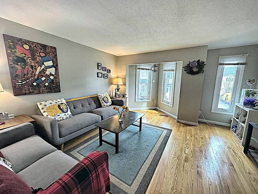 Lowell, MA 01854,70 Austin St #27