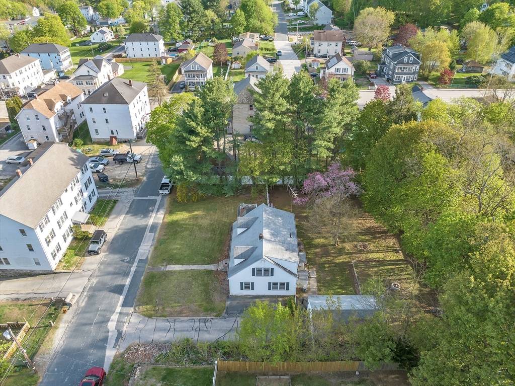 Dudley, MA 01571,22 Williams St