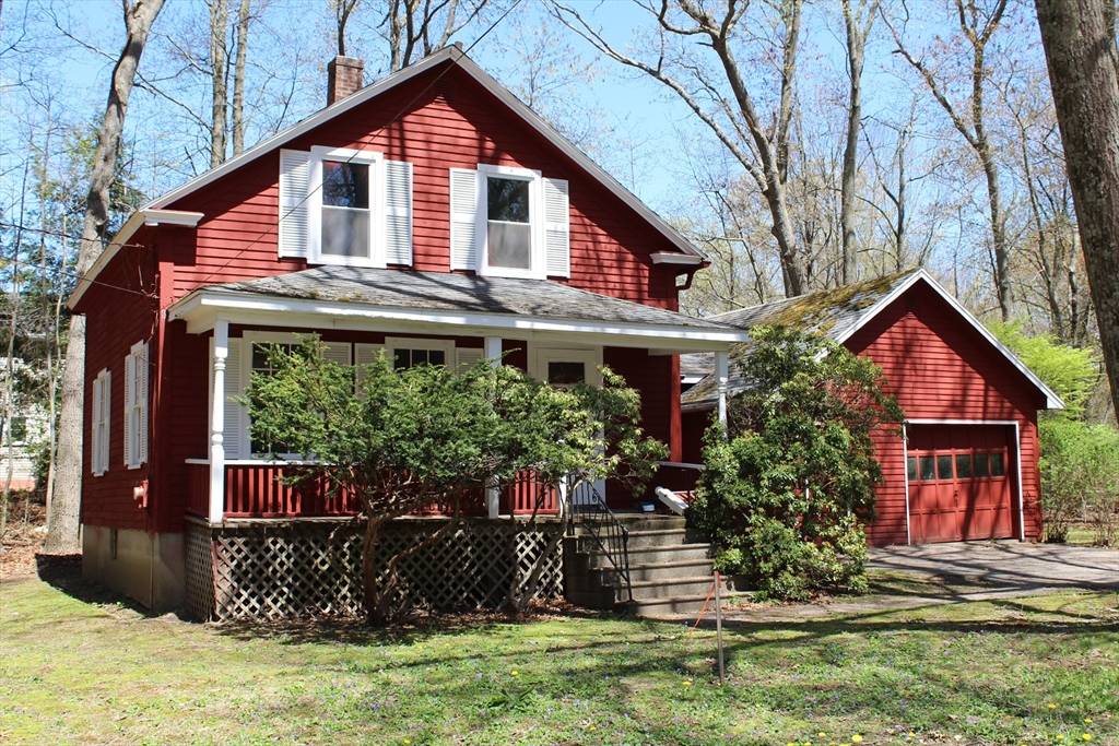 Medway, MA 02053,114 Milford St ( Rt 109)