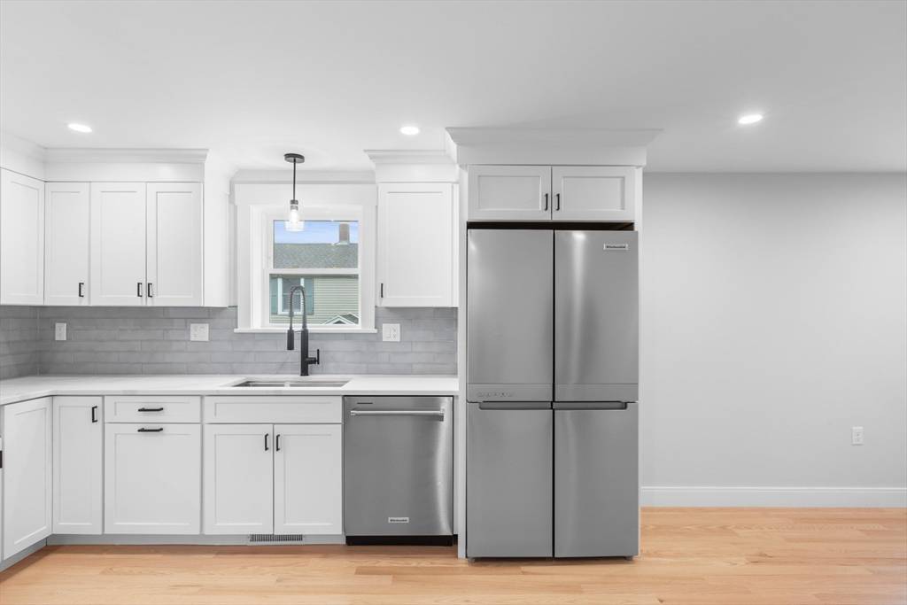 Woburn, MA 01801,22 James St #1