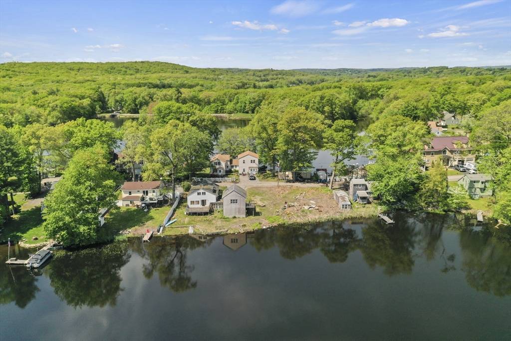 31 Bylund Avenue Auburn, MA 01501