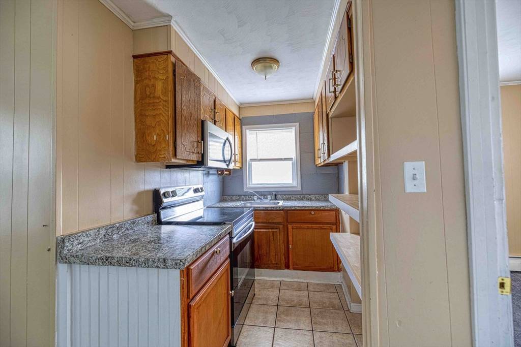 Fall River, MA 02721,47 Mulberry St