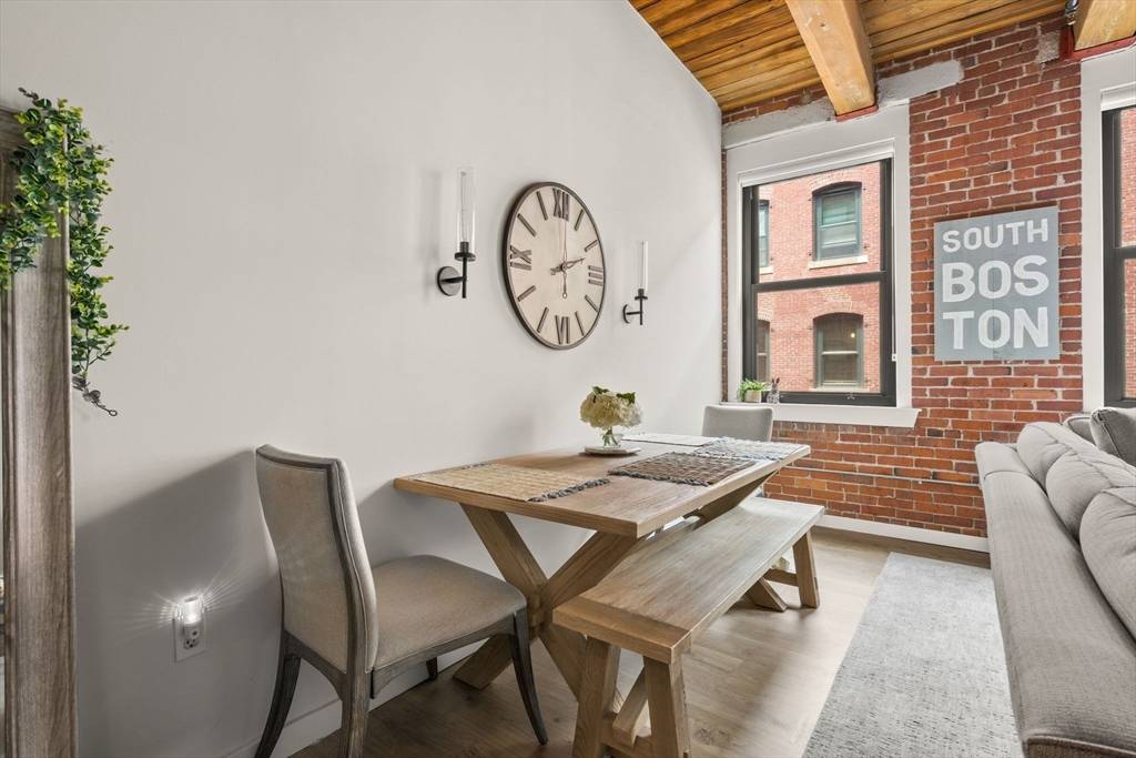 Boston, MA 02127,9 W Broadway #417