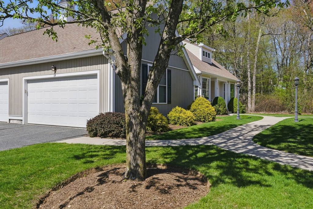 Ashland, MA 01721,64 Braeburn Ln #64
