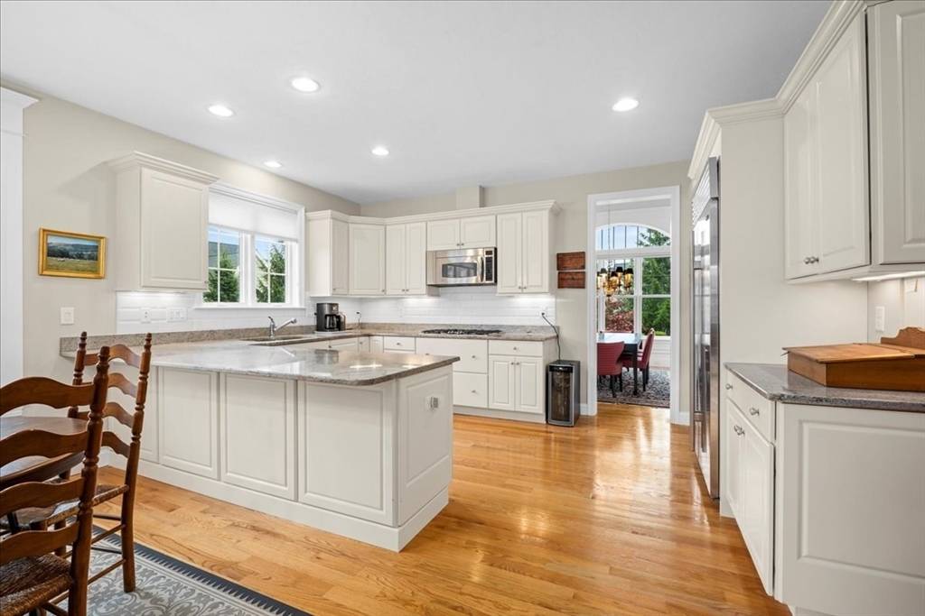 Shrewsbury, MA 01545,33 Adams Farm Rd #9B