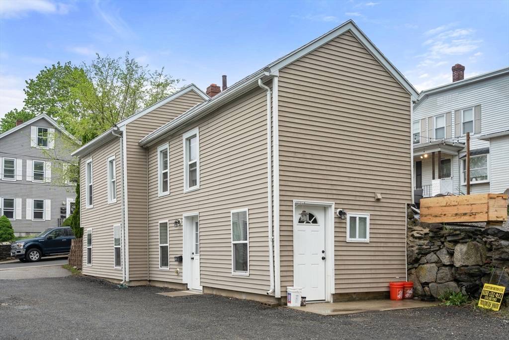 Webster, MA 01570,11-15 5th Ave