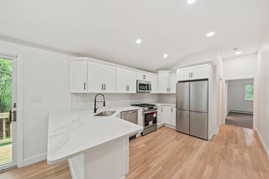 Weymouth, MA 02190,139 Forest