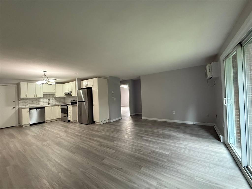 Northborough, MA 01532,39 Pleasant St #A14