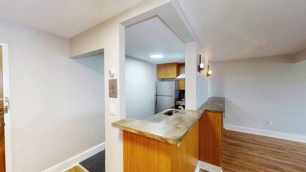 Cambridge, MA 02139,287 Harvard St #67