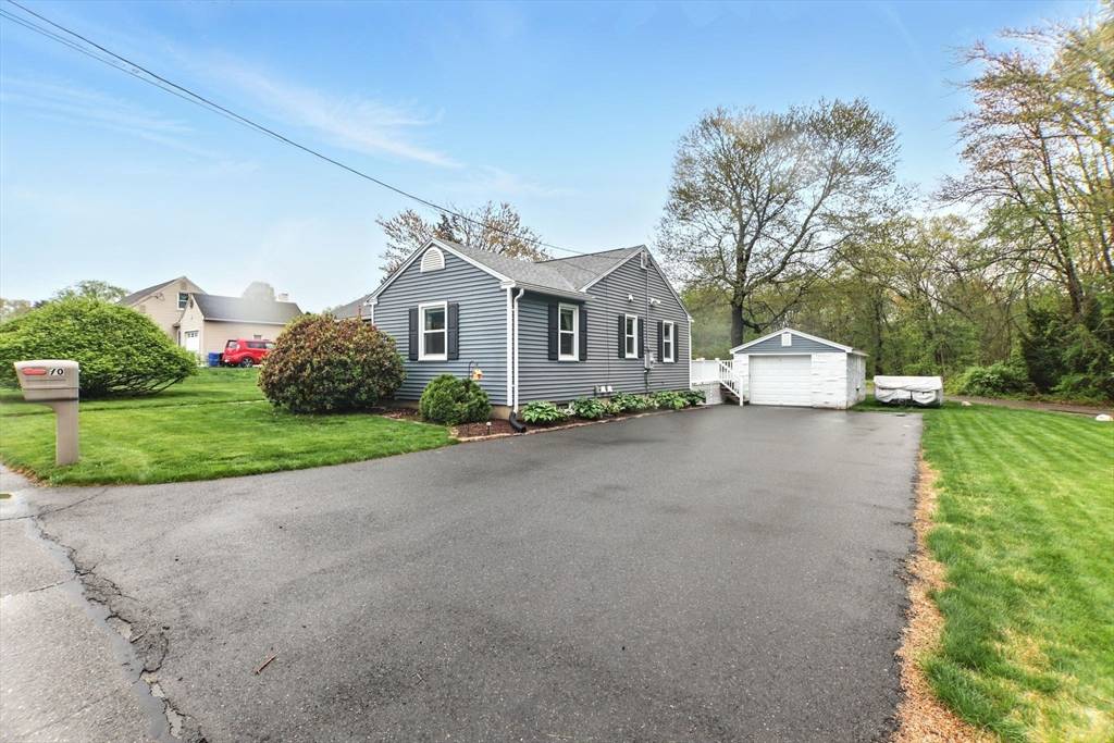 Ludlow, MA 01056,70 Eden St