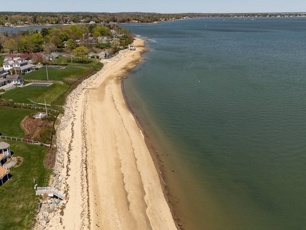 Duxbury, MA 02332,271 Marshall St
