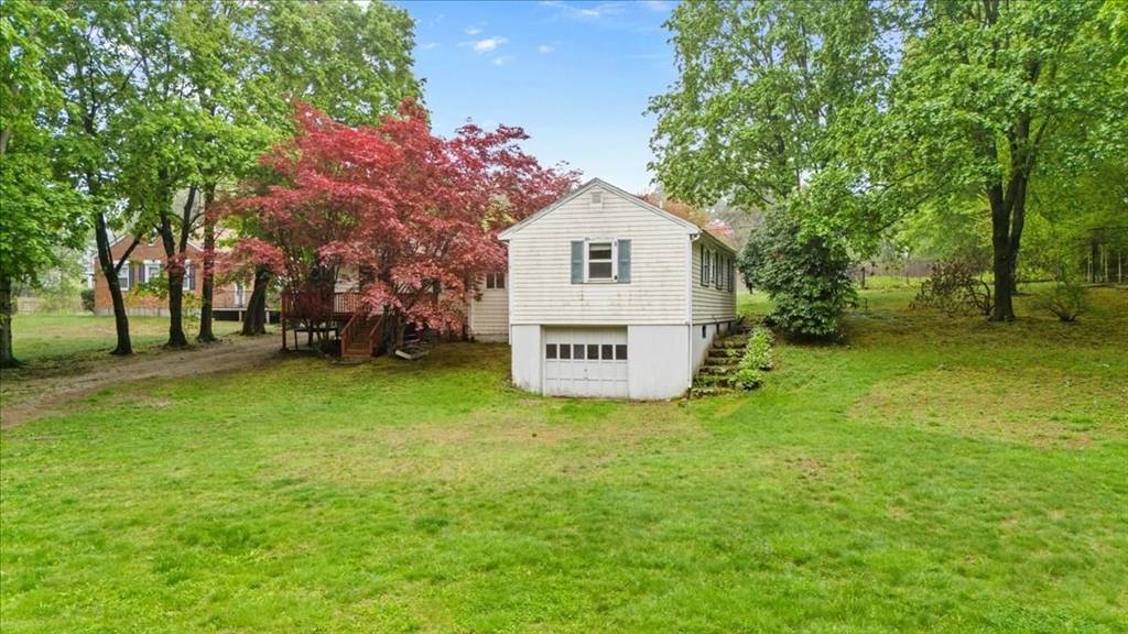 203 High St Hingham, MA 02043