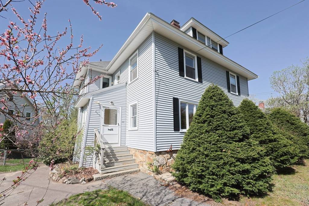 Hopedale, MA 01747,101 Jones Rd #101