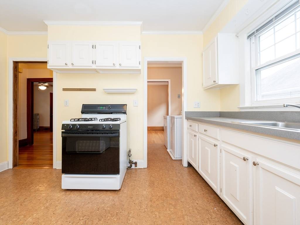 Arlington, MA 02474,32 Rangeley Rd. #2