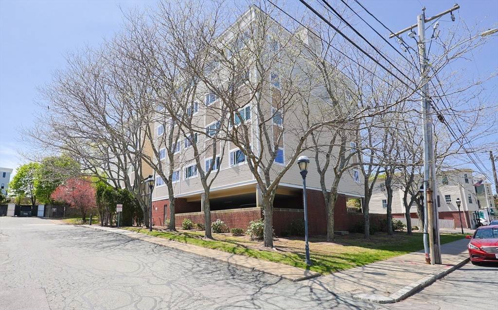 Quincy, MA 02169,35 Des Moines Rd #408