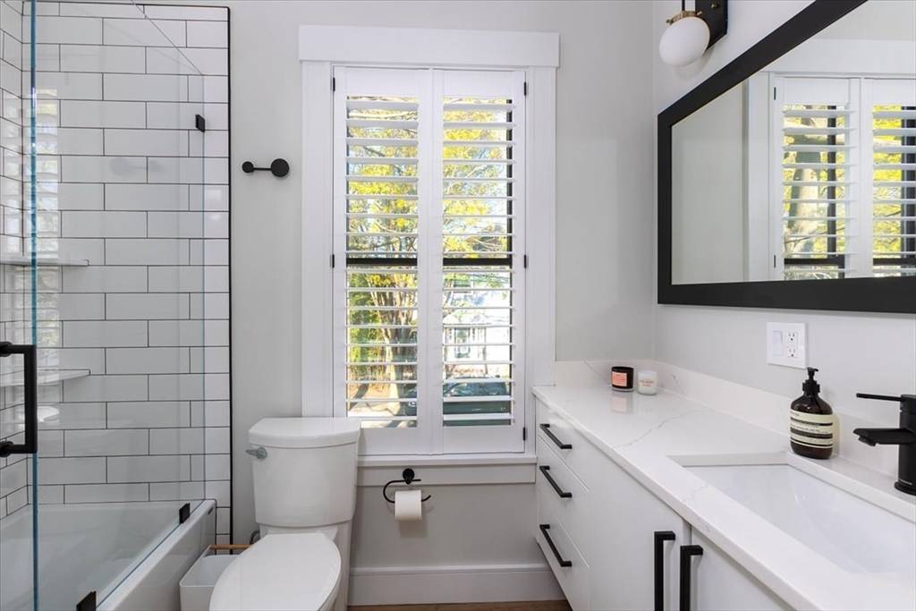 112 Holworthy Street #112 Cambridge, MA 02138