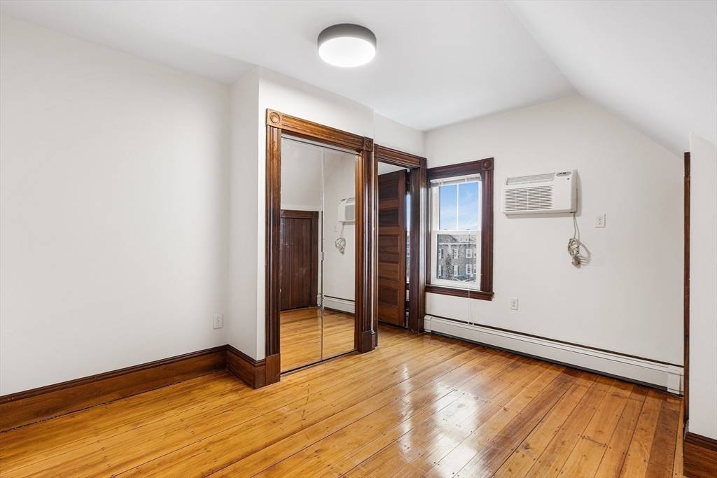 280 Broadway #5 Somerville, MA 02145