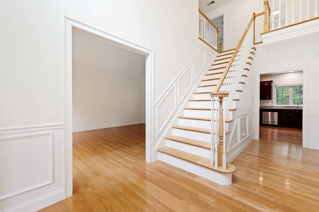 Northborough, MA 01532,136 Howard St