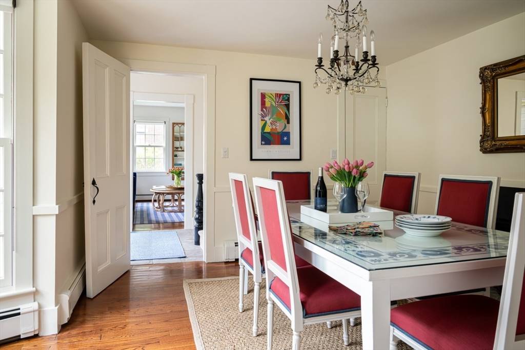 Cambridge, MA 02138,33 Ash Street #33