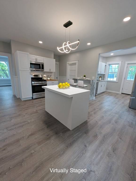Salem, MA 01970,16 Horton Street #2