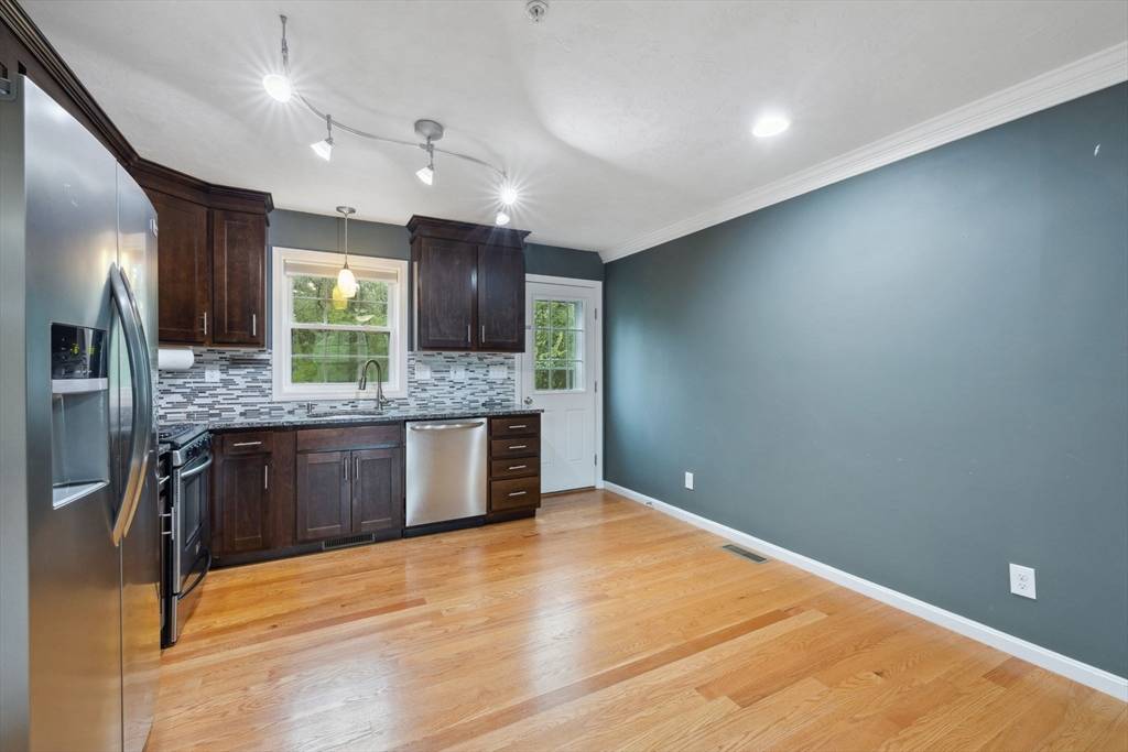 Westford, MA 01886,32 Bandon Circle #32