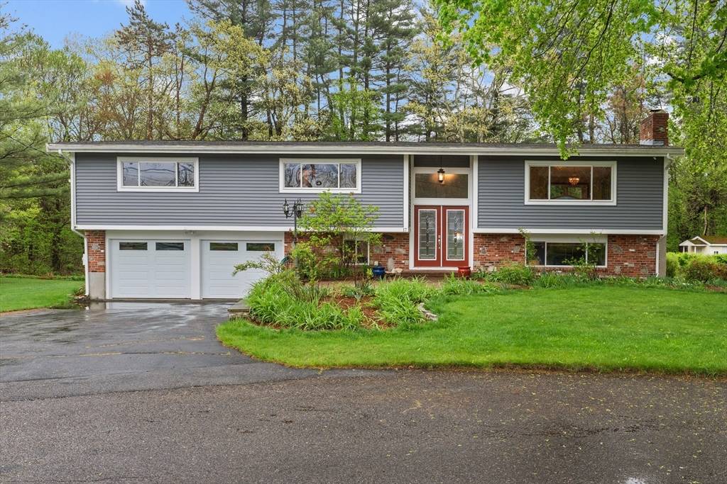 Framingham, MA 01701,17 Thomas Drive