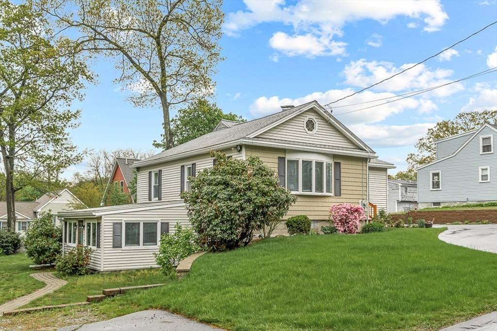 Dracut, MA 01826,445 Textile Ave