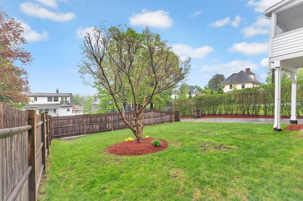 Arlington, MA 02476,15 Farmer Road