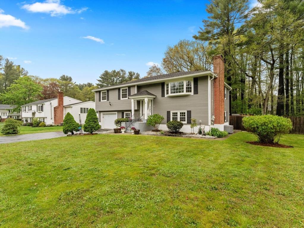 Burlington, MA 01803,4 Marjorie Road