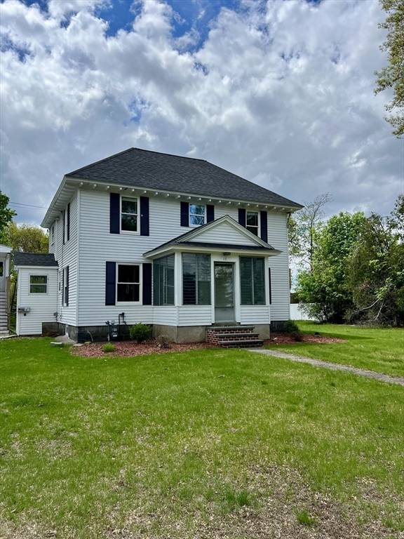 Ayer, MA 01432,15 3rd St