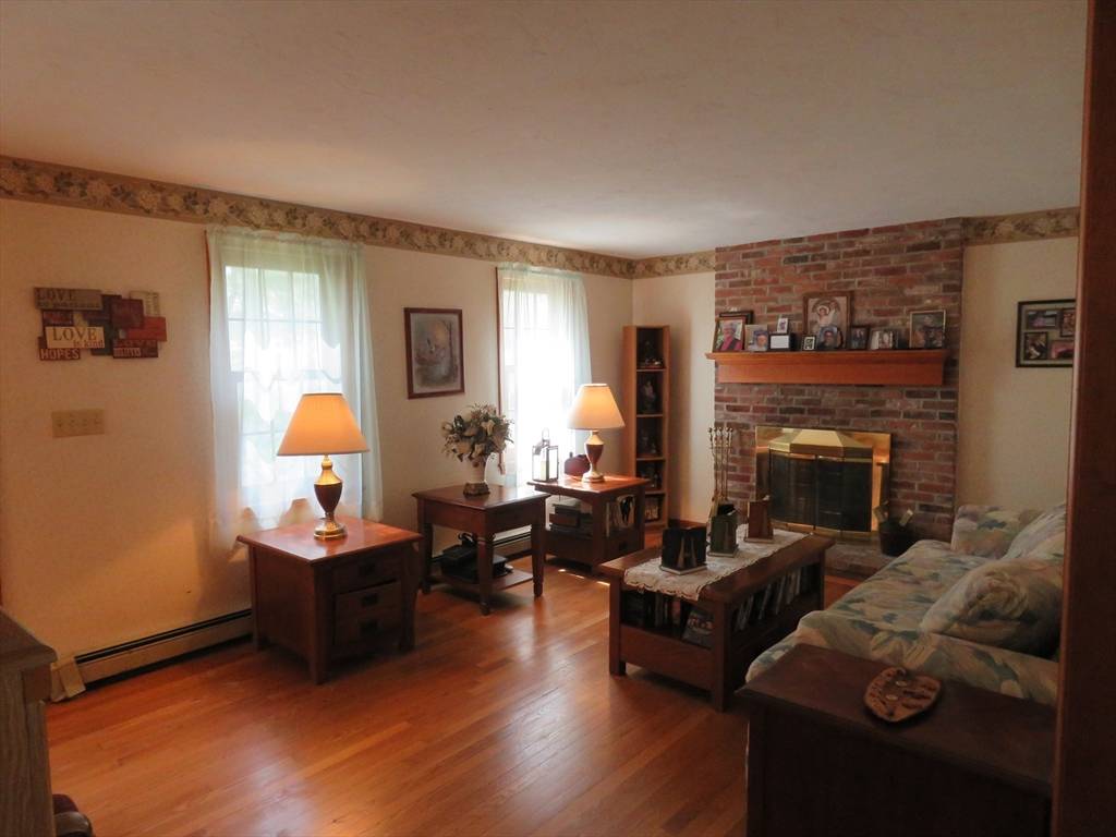 Hanson, MA 02341,61 Liberty St