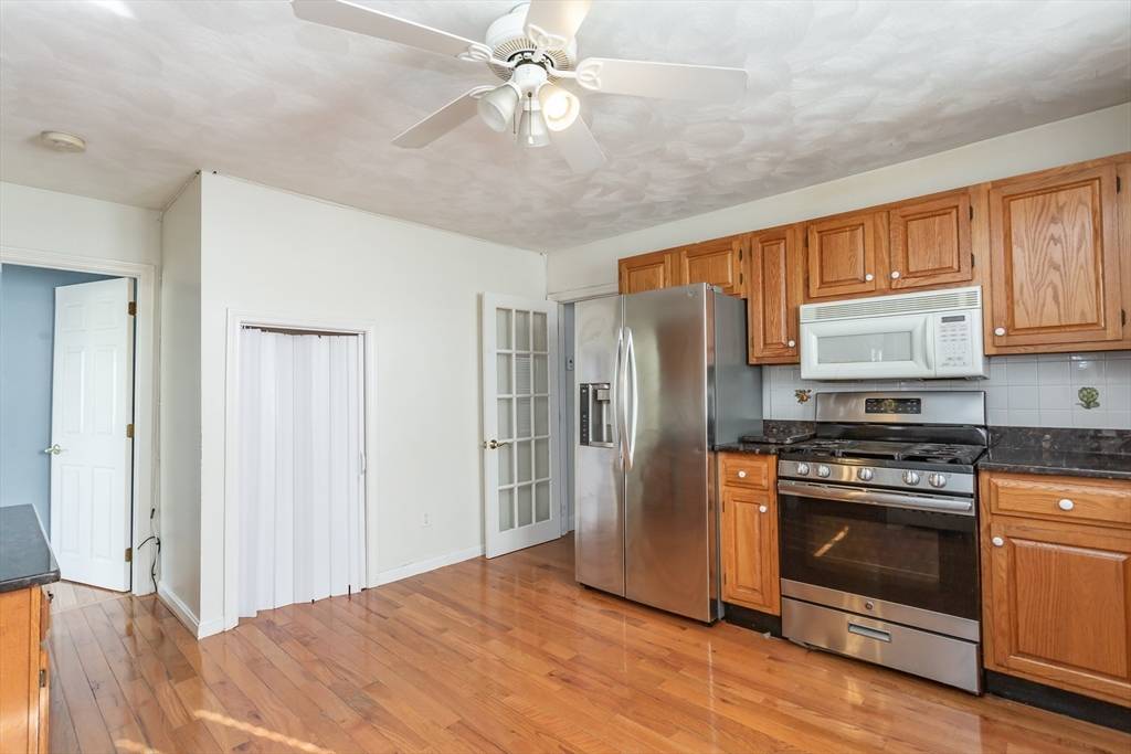 Fall River, MA 02723,770 Bedford St