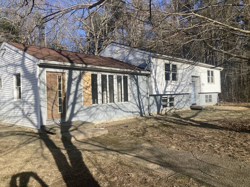 Rutland, MA 01543,204 Barre Paxton Rd