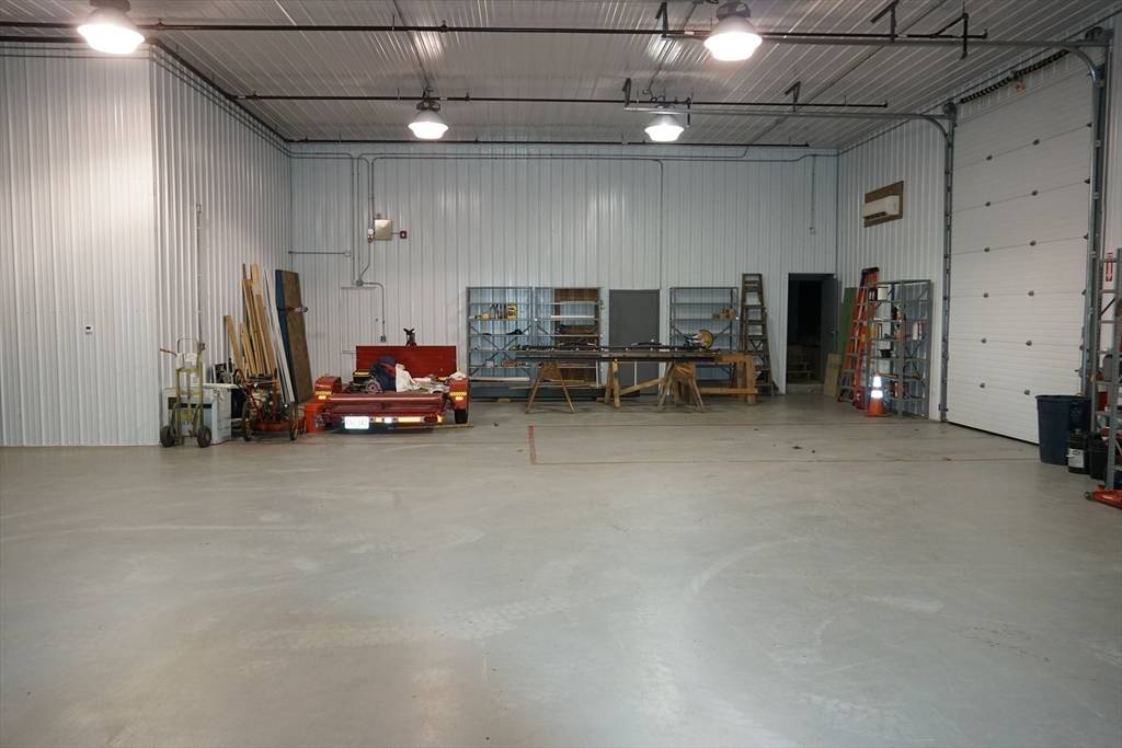 Taunton, MA 02718,160 Middleboro Avenue #5
