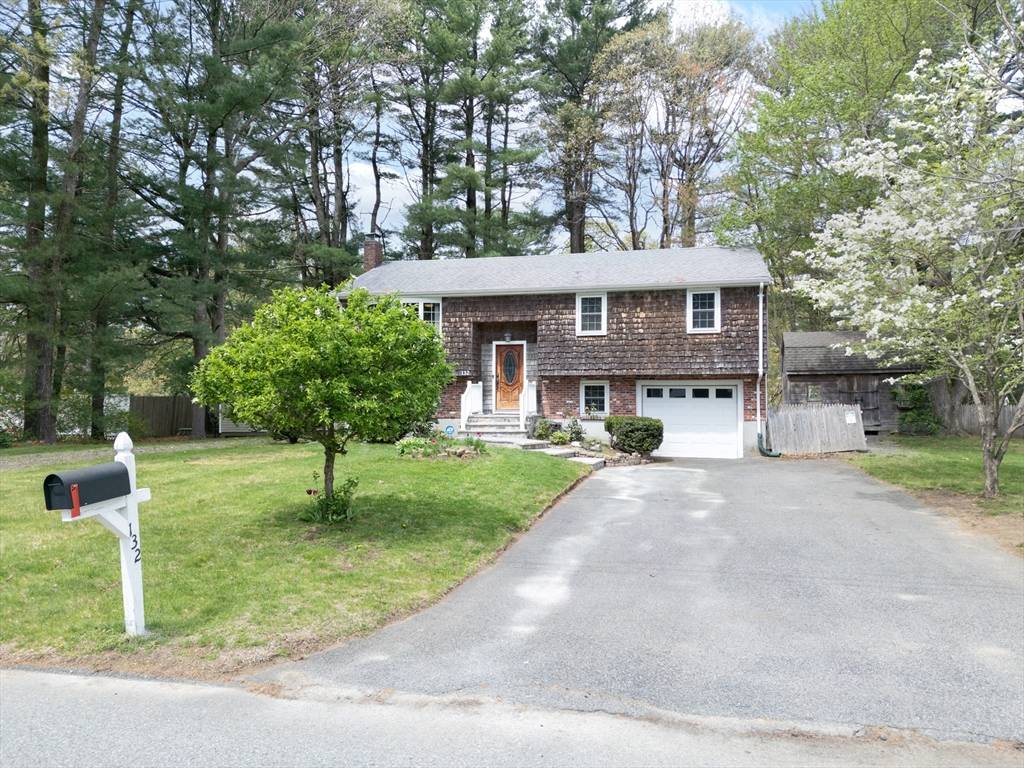 Raynham, MA 02767,132 Cynthia Drive