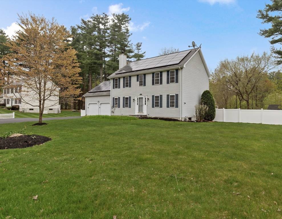 Franklin, MA 02038,85 Pine St
