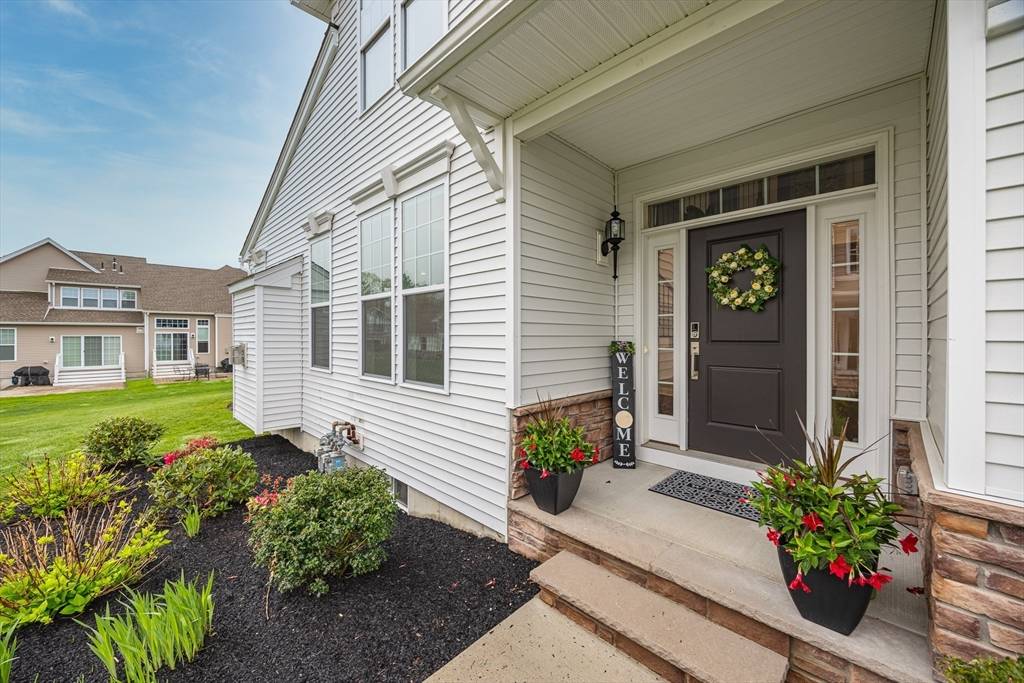 Methuen, MA 01844,22 Cardinal Rd #22