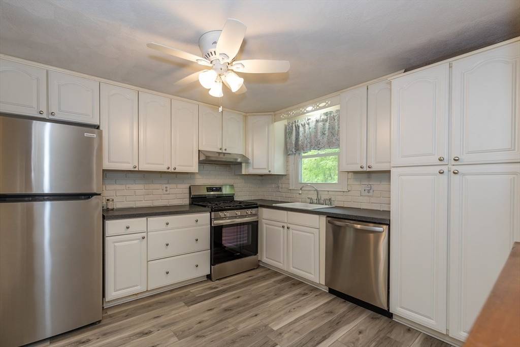 Billerica, MA 01821,19 Frost Street