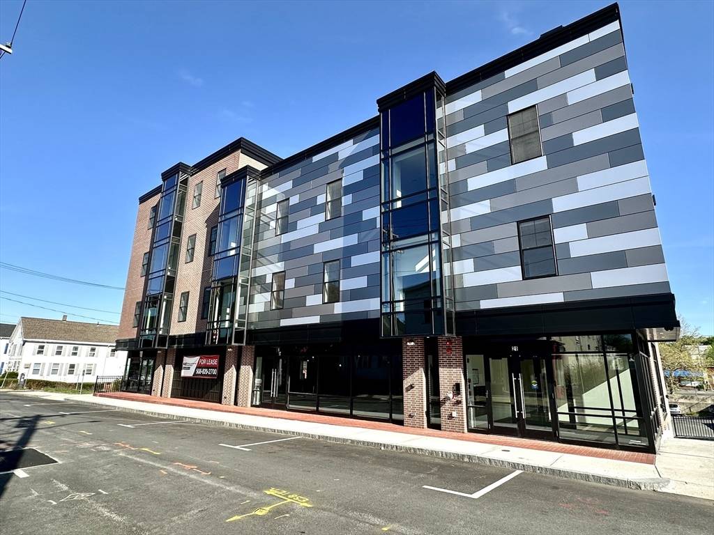 Natick, MA 01760,21 Summer St #301