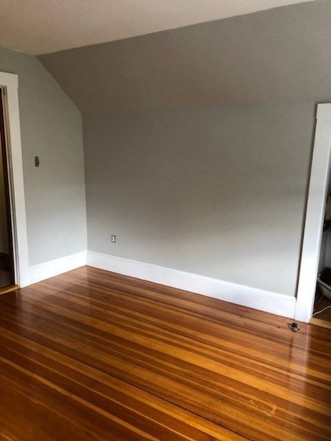 Watertown, MA 02472,27 Lloyd Rd #3