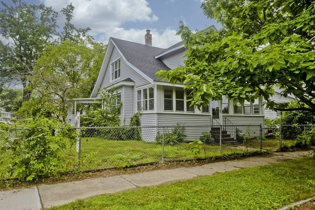 Springfield, MA 01104,53 Freeman Ter
