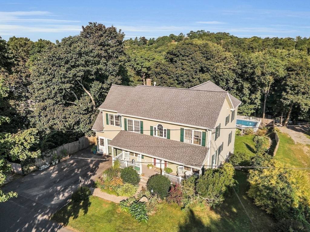 Clinton, MA 01510,362 Oak St