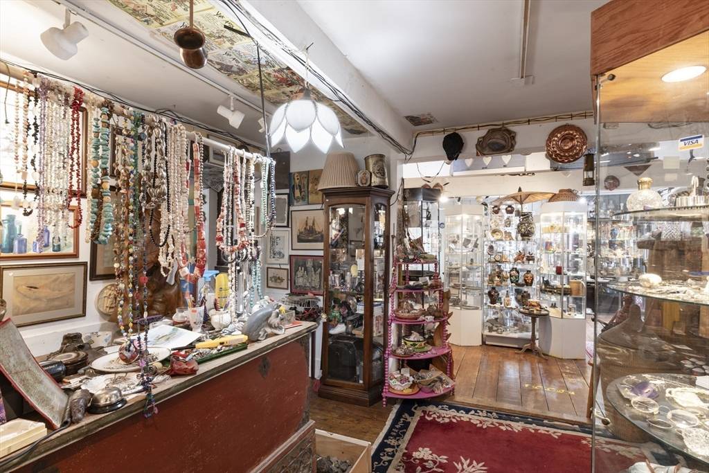 21 S Orleans Rd Orleans, MA 02653