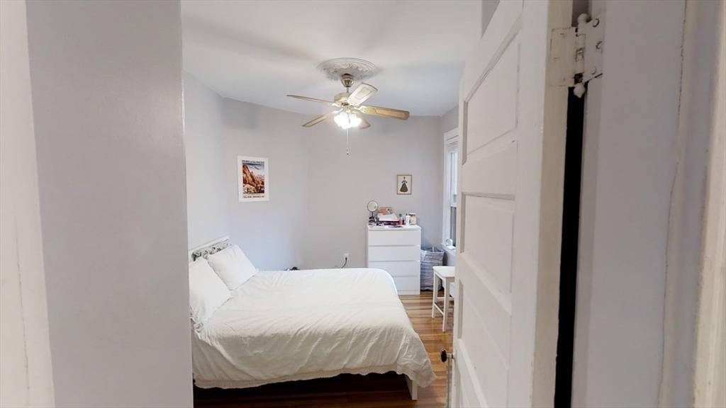 Cambridge, MA 02139,200 Harvard St #2