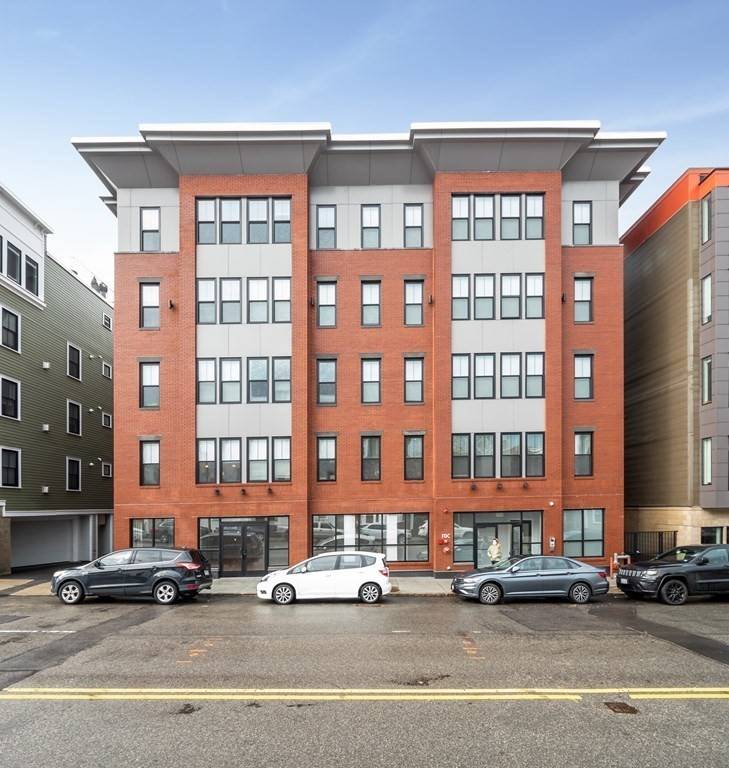 Boston, MA 02127,45 L Street #27