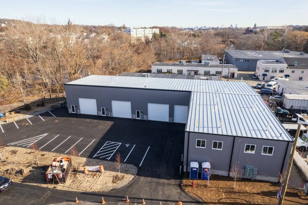 Newton, MA 02458,30 Riverdale Ave #5