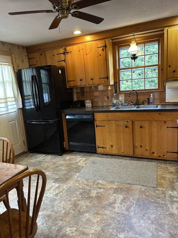 Billerica, MA 01821,30 Crimson Rd